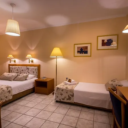 Hotel Syros Atlantis Vári