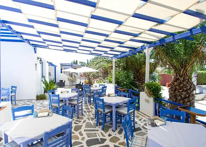 Syros Atlantis 3* Vári