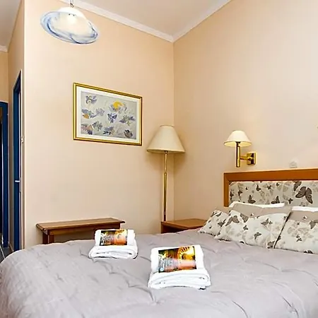 Syros Atlantis 3*