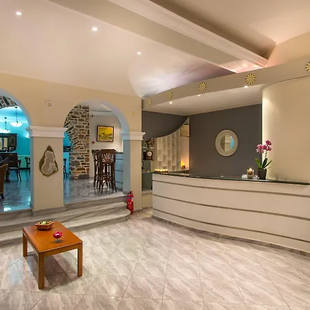 Syros Atlantis 3* Vári