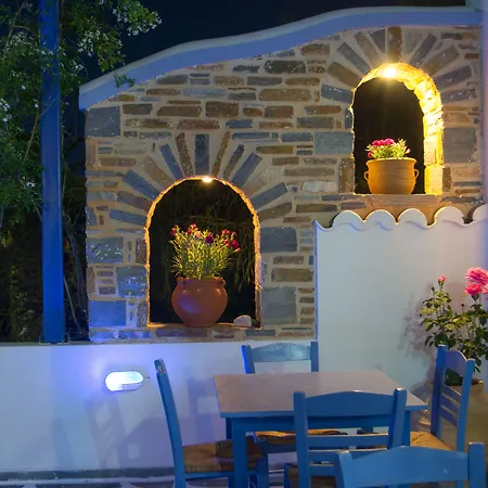 Syros Atlantis 3* Vári
