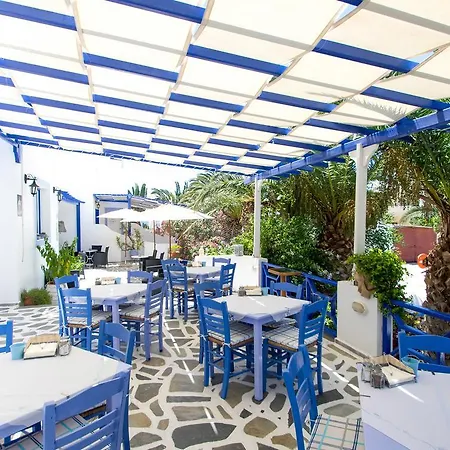 Syros Atlantis 3* Vári