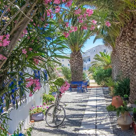 Syros Atlantis فندق Vári