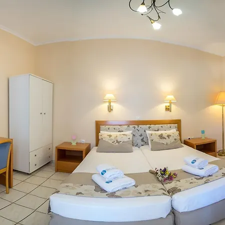 Hotel Syros Atlantis 3*