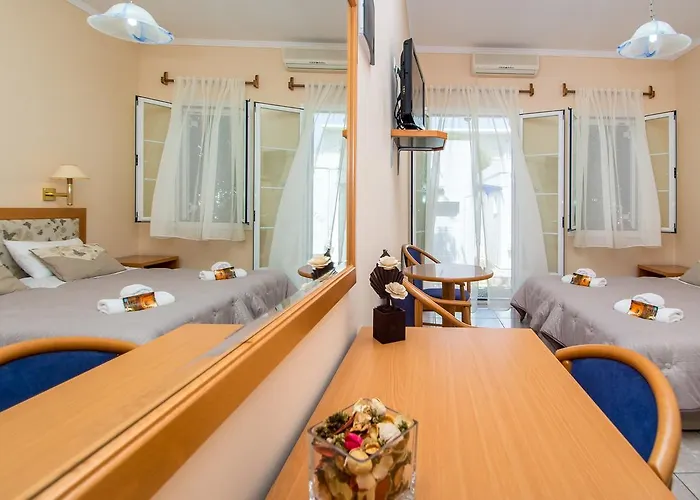 Syros Atlantis Vari (Syros)