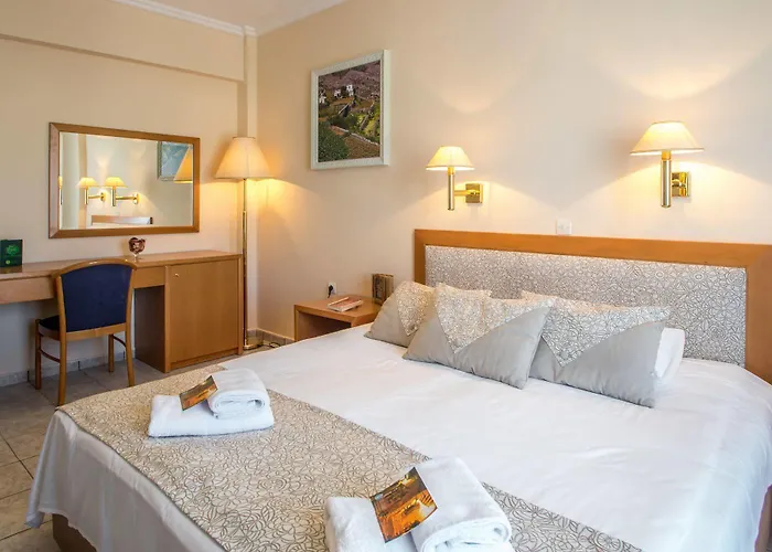 Syros Atlantis Βάρη